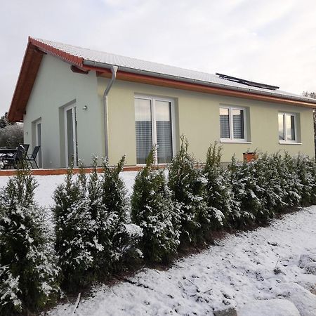 Unterkunft Am Vogelpark Marlow - Die Gruene 12 Ferienhaus Екстер'єр фото